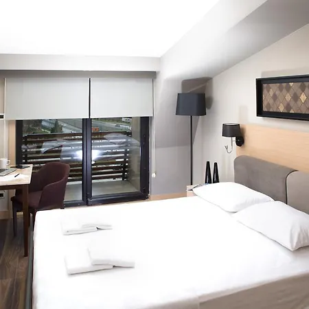Hawthorn By Wyndham Hotel Eskisehir