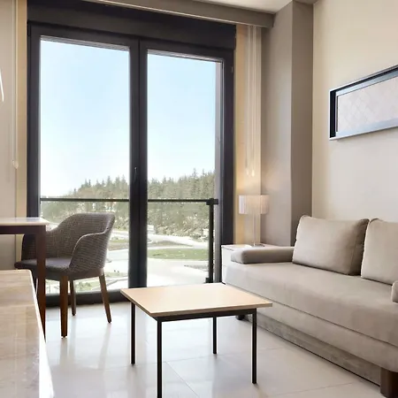 Hawthorn By Wyndham Hotel 2*