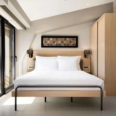 Hawthorn By Wyndham 2*