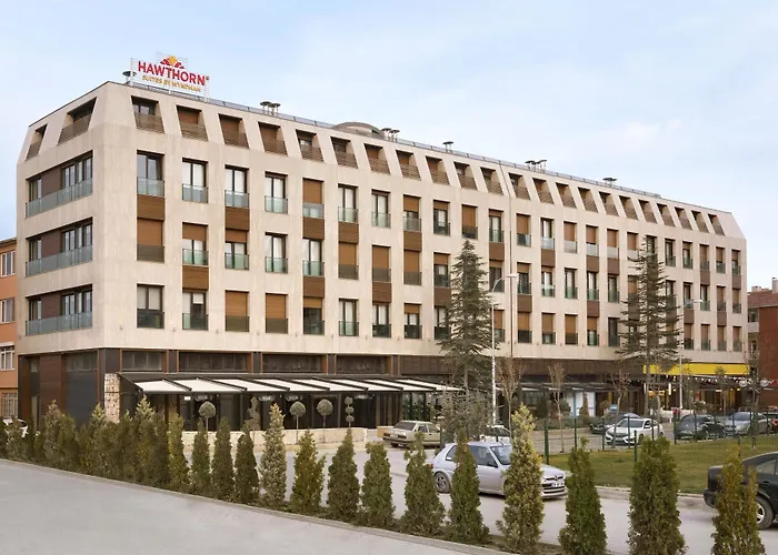 Hawthorn By Wyndham Hotell 2*